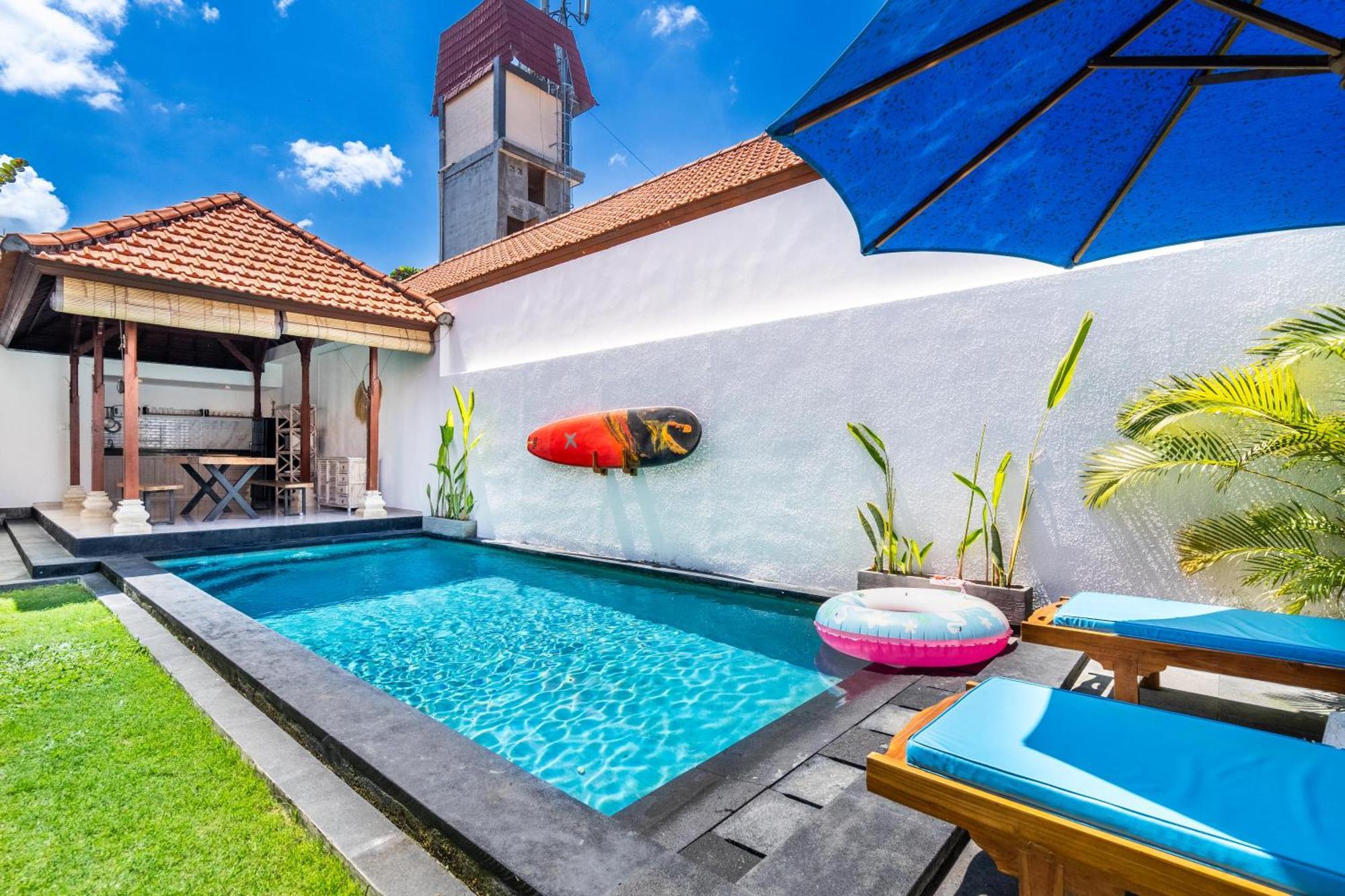 4-Bedroom Pool Villa Near Seminyak Center Exterior foto